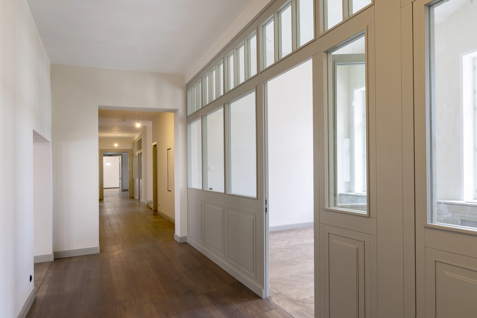 Logenhaus, Innenräume mit Blick in den Flur